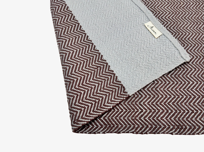 Hand Woven Rugs - Gray & Brown Diamond Pattern - Ansari