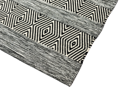 Hand Woven Black and White Rugs - Stylish Diamond & Stripes Design