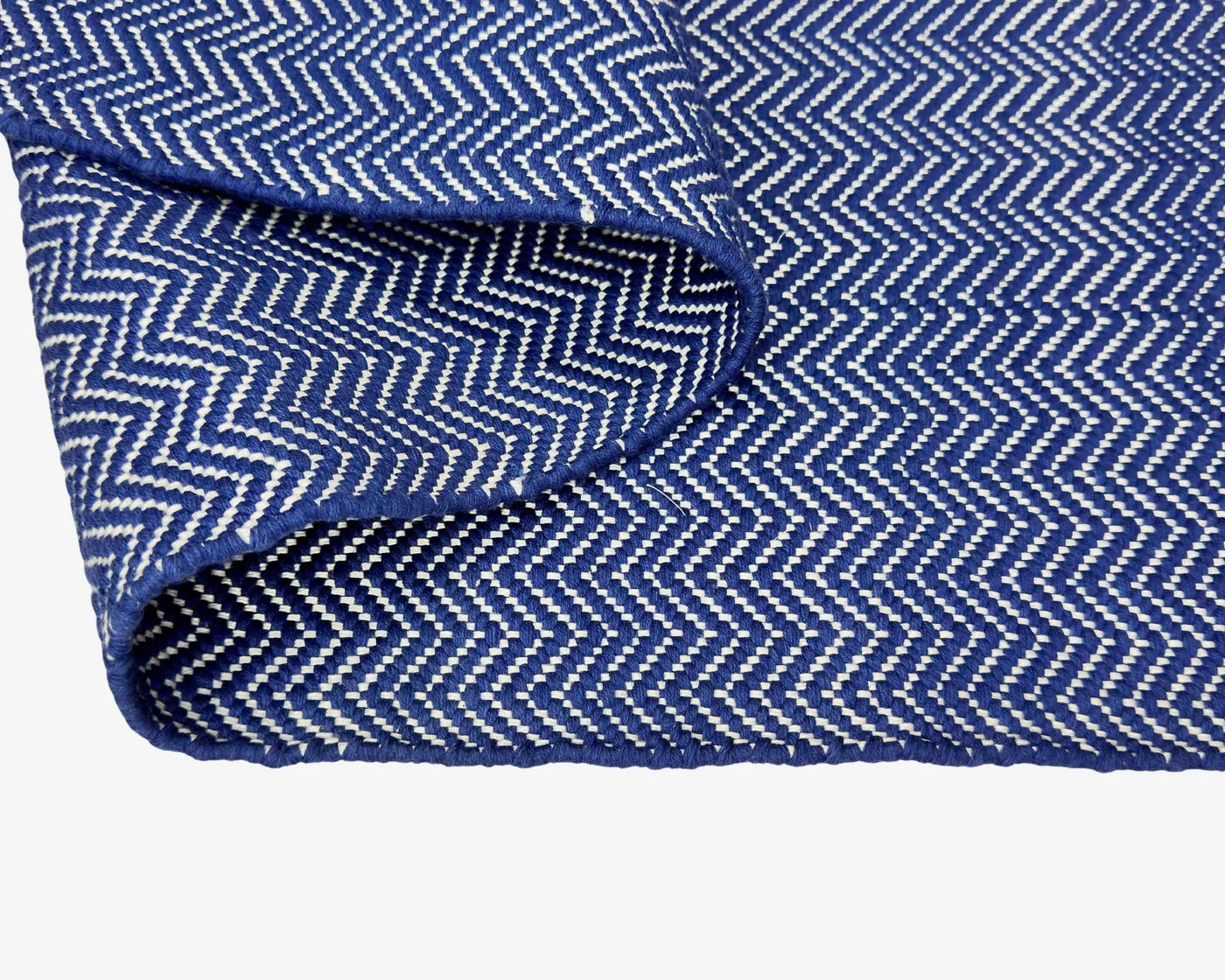 Hand Woven Blue Zigzag Rugs - Natural and Stylish Home Decor